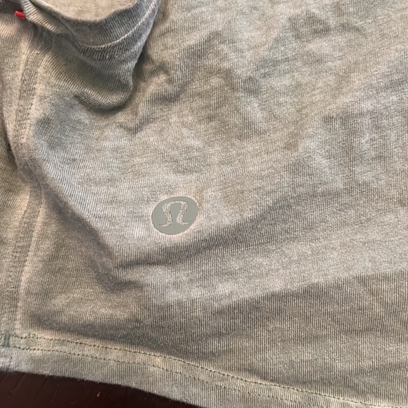 Lululemon sculpt tank top back vent - Picture 3 of 3